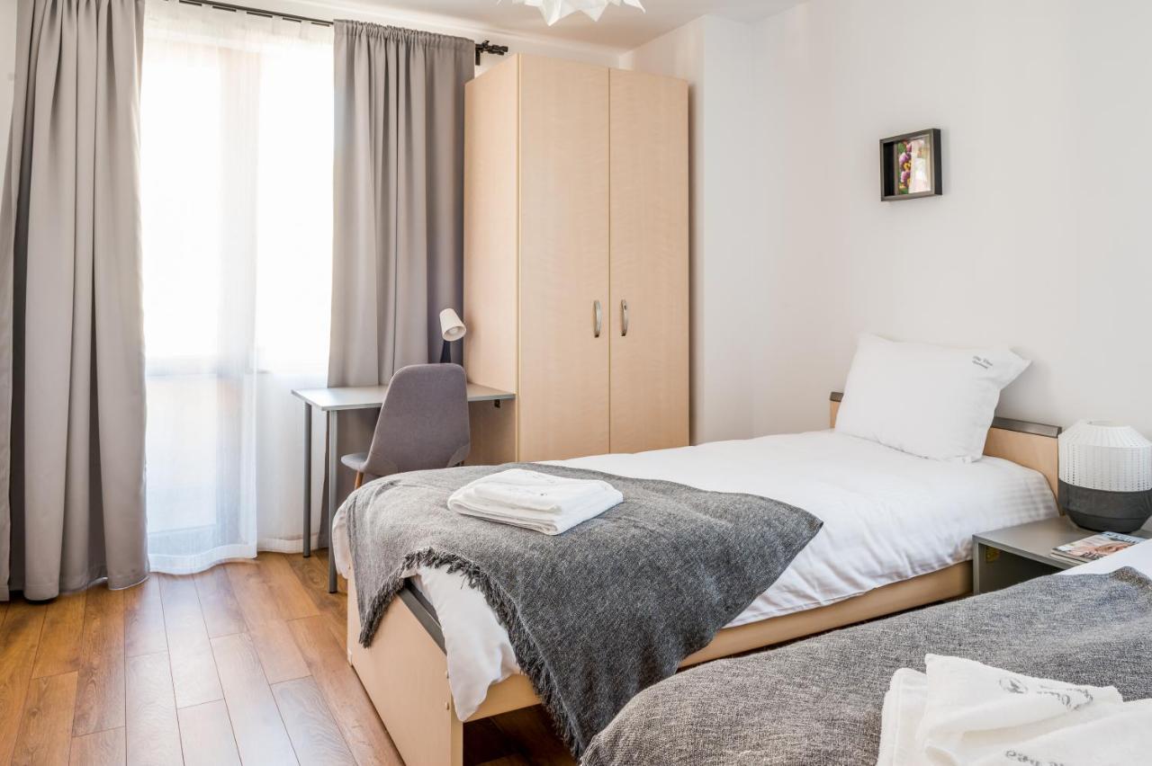 City View Apartment With 2 Bedrooms And Free Garage Blagoevgrad Exteriör bild
